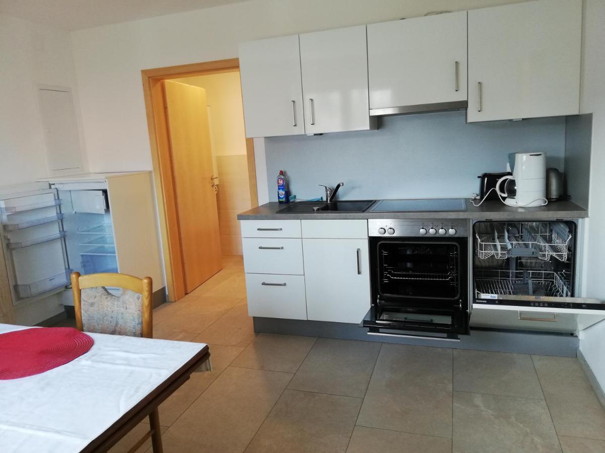 Ferienwohnungen Weishaupt Pfingstweider Strasse 30 Meckenbeuren Exterior foto